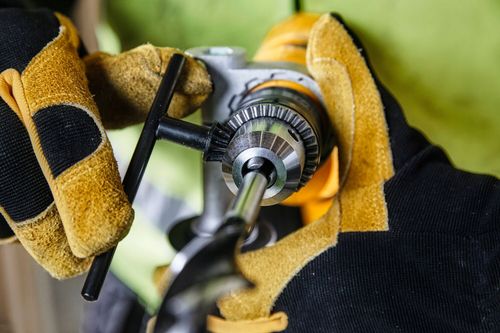 DEWALT WIERTARKA UDAROWA 650W DWD024 na Arena.pl