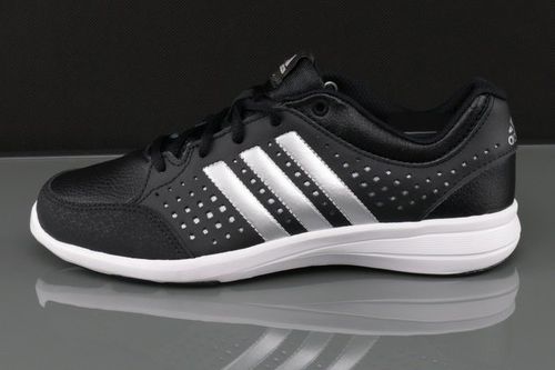 adidas ARIANNA III (AF5861) na Arena.pl