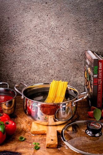 Zestaw profesjonalnych garnków Mitsu 20 24 cm Plaster miodu Na indukcje na Arena.pl