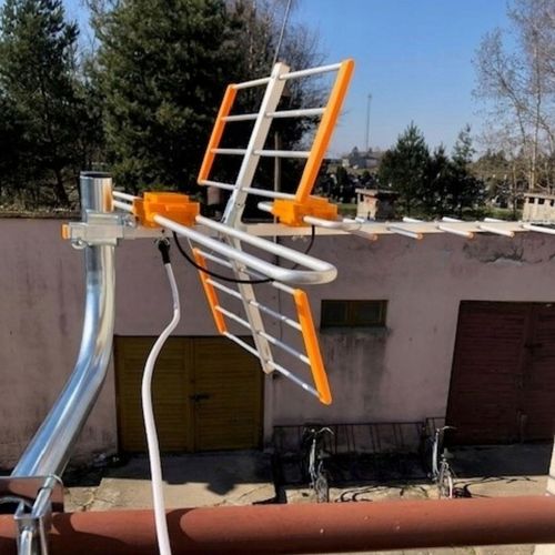 ANTENA ZEWNĘTRZNA DO TELEWIZJI NAZIEMNEJ KIERUNKOWA AX GALAXY COMBO na Arena.pl