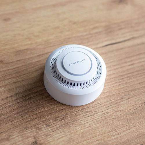 CZUJNIK DYMU DETEKTOR OGNIA WIFI ALARM BEZPRZEWODOWY CZUJKA TUYA SIMPLIT na Arena.pl