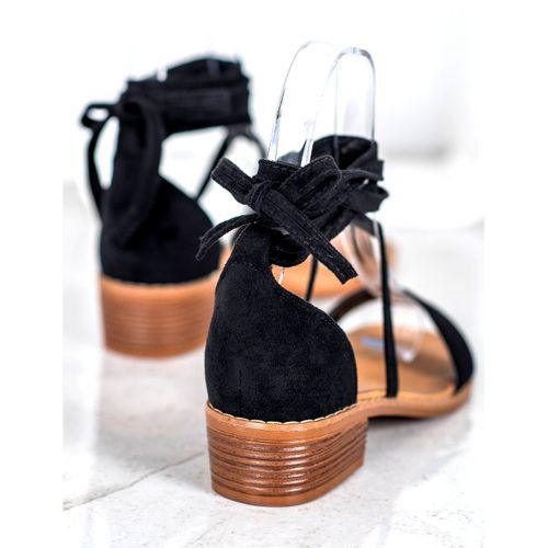 Wiązane Sandałki r.37 na Arena.pl