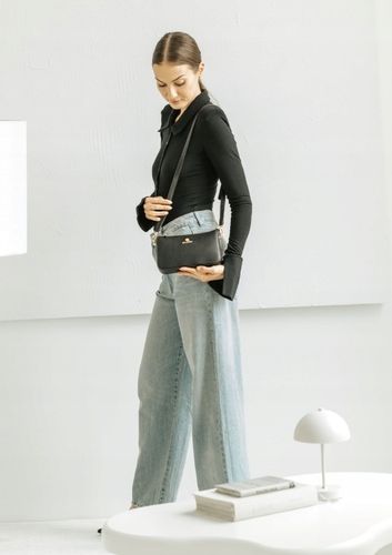 BETLEWSKI Mała torebka wizytowa kopertówka dwa paski wygodna sztywna na Arena.pl