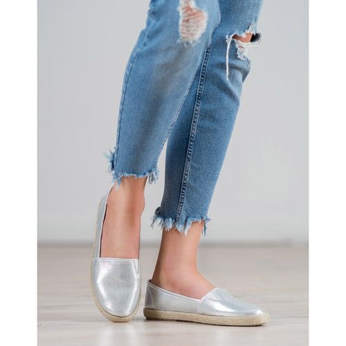 Błyszczące Slipony r.40 na Arena.pl