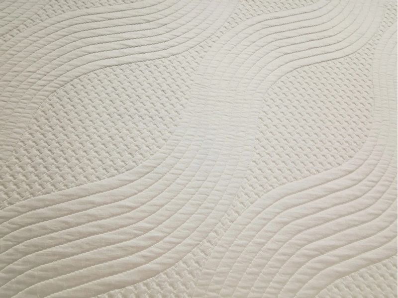 Pokrowiec na materac gruby 110x200 pikowany GOLD zdjęcie 3