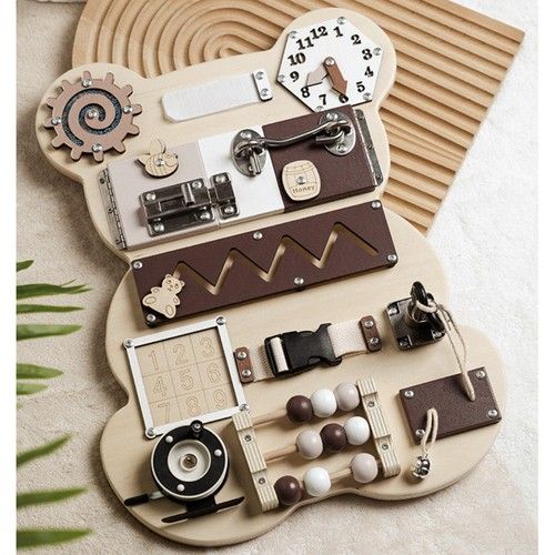 Tablica Manipulacyjna Sensoryczna 14w1 Edukacyjna Drewniana Miś dla Dzieci na Arena.pl