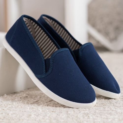 Wygodne Wsuwane Trampki r.41 na Arena.pl