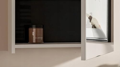 Szafka łazienkowa z lustrem i oświetleniem LED Szafka lustrzana do na Arena.pl