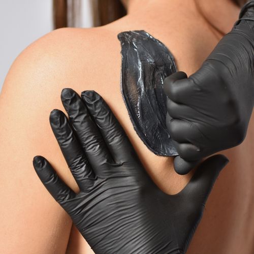 wosk twardy do depilacji bezpaskowej twarz nogu bikini granulki czarny 100g na Arena.pl