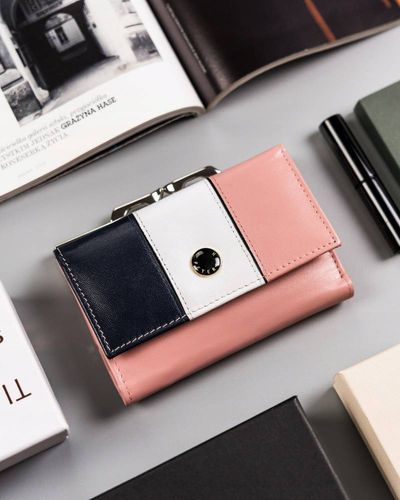 mały, skórzany portfel damski z systemem rfid - peterson na Arena.pl