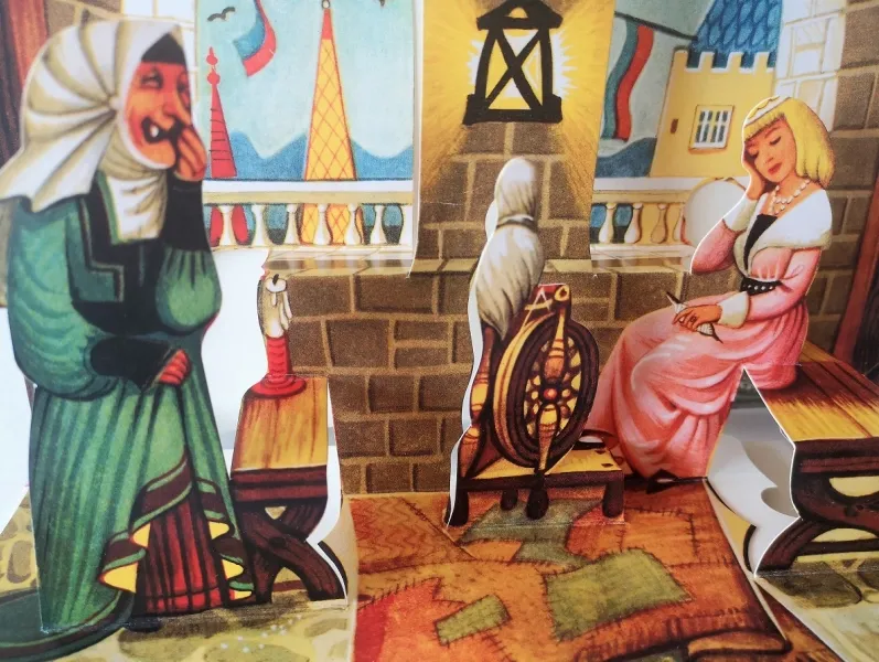 Śpiąca Królewna (pop-up) zdjęcie 3