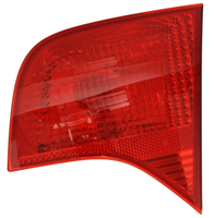 Audi A4 B7 Lampa tylna wewnetrzna Prawa sedan