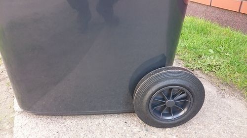 POJEMNIK KOSZ KUBEŁ 240L NA ŚMIECI ODPADY-MOCNY PL na Arena.pl