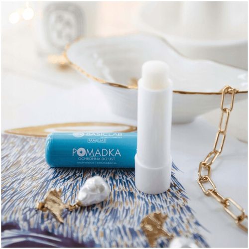 BasicLab Famillias Pomadka ochronna do ust 4 g na Arena.pl