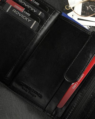 pojemny, pionowy portfel męski z połyskującej skóry naturalnej - ronaldo na Arena.pl