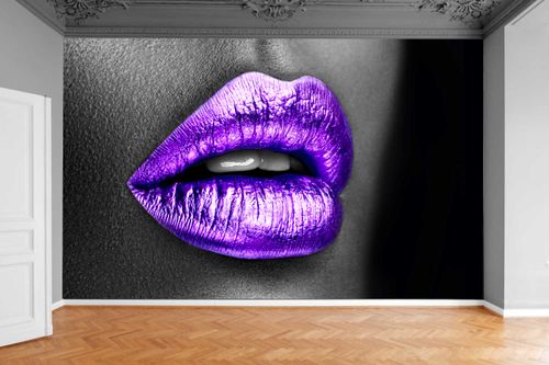 Fototapeta PURPUROWE METALOWE USTA KOBIETY 300x210 na Arena.pl