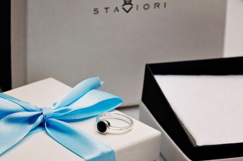 Srebrny pierścionek Staviori na Arena.pl