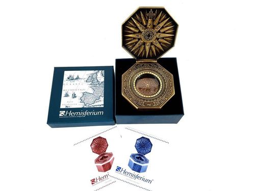 Kompas mosiężny Cardan H43 na Arena.pl