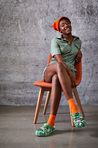 Crocs Damskie Buty Chodaki Klapki Baya Seasonal Printed 206230 Clog 39-40 na Arena.pl