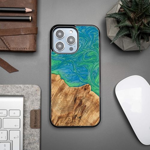 etui bewood unique na iphone 14 pro max - neons - tokyo na Arena.pl