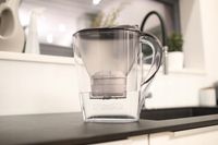 DZBANEK FILTRUJĄCY AQUALOGIS + 3 WKŁADY WYMIENNE