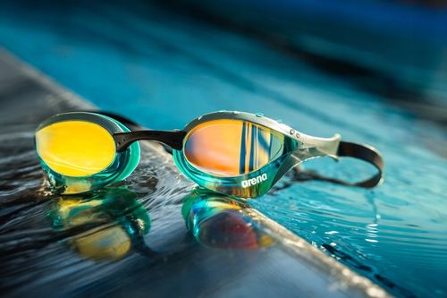 Okulary pływackie Arena Cobra Core Swipe Mirror na Arena.pl