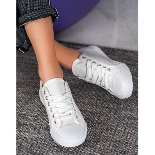 Białe Trampki r.37 na Arena.pl