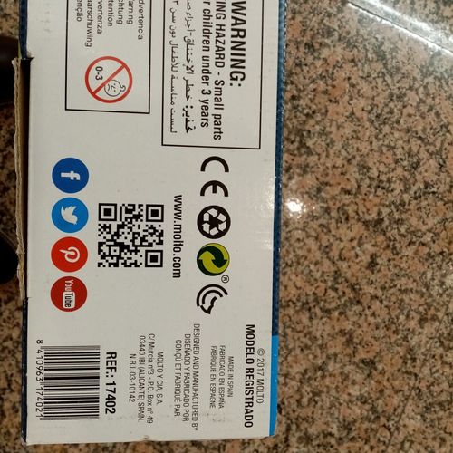 Garaż Parking z Samochodami Moltó na Arena.pl