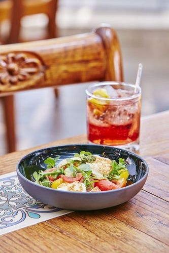 SOLID talerz 23,5 cm, czarny na Arena.pl