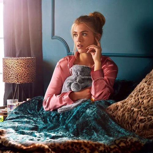 TERMOFOR NA WODĘ 2L W POKROWCU PLUSZOWY OGRZEWACZ GUMOWY W SWETERKU GRAFIT na Arena.pl