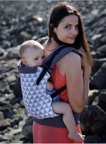 Nosidełko Kinder Hop Basic: Triangles Regulowane na Arena.pl