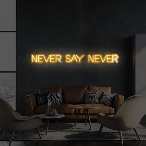 Napis LED Never Say Never na Arena.pl