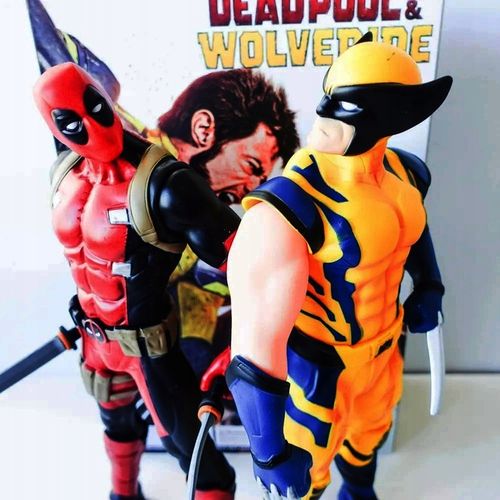 FIGURKA DEADPOOL DUŻA olbrzymia 34 cm, DEADPOOL & WOLVERINE 2024 na Arena.pl