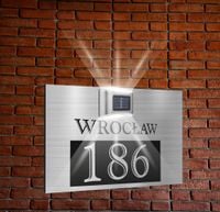 srebrna TABLICZKA ADRESOWA aluminiowa oświetlona numer posesji dibond 30x20