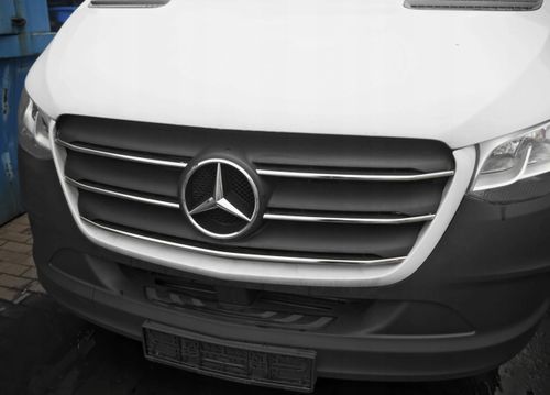 Mercedes Sprinter W907 W910 - Listwy CHROM na GRILL Atrapa Zderzak na Arena.pl