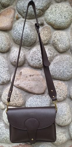 Torebka włoska nerka listonoszka MAXI DUŻA WERSJA zamek Vera Pelle na Arena.pl