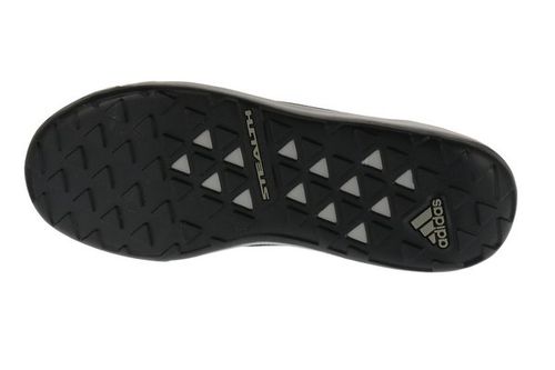 adidas TERREX SWIFT SOLO (BB1992) na Arena.pl