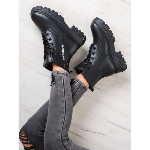 Modne Czarne Trapery r.41 na Arena.pl