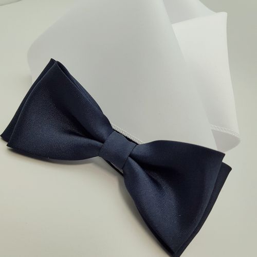 GRANATOWA MUCHA Z POSZETKĄ DO UŁOŻENIA na Arena.pl