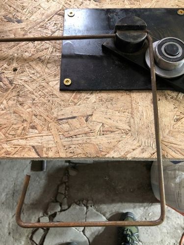 Giętarka do prętów zbrojeniowych strzemion drutu do fi 12mm łożyskiem na Arena.pl