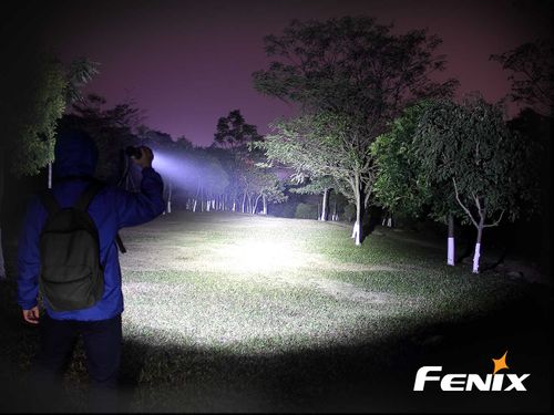 Latarka diodowa Fenix RC40 na Arena.pl