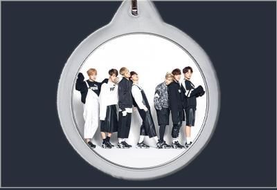 Brelok do kluczy BTS zdjęcie 1