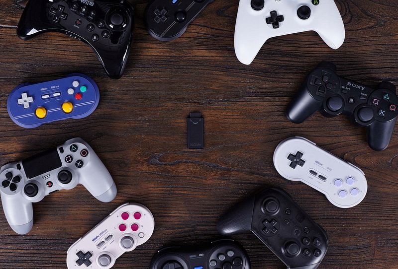 Adapter 8BITDO Retro Receiver do SEGA Genesis & Mega Drive Czarny zdjęcie 5