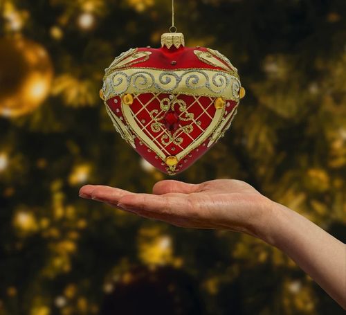 Bombka choinkowa szklaSerce ze złotymi zdobieniami i kryształkami: czerwone na Arena.pl