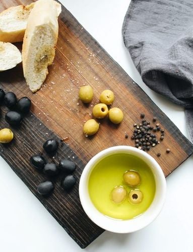 Włoska oliwa z oliwek Extra Virgine 1l niefiltrowana 2024 na Arena.pl