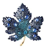 Broszka z cyrkoniami liść klonu elegancka przypinka 2w1 listek wisiorek