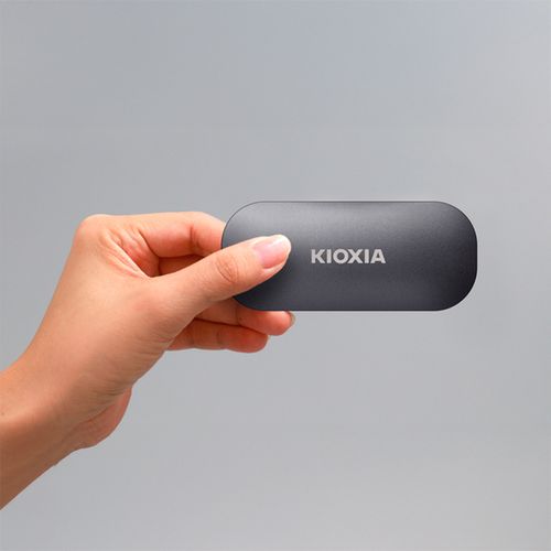 Dysk SSD KIOXIA Exceria Plus 500 GB USB 3.2 na Arena.pl