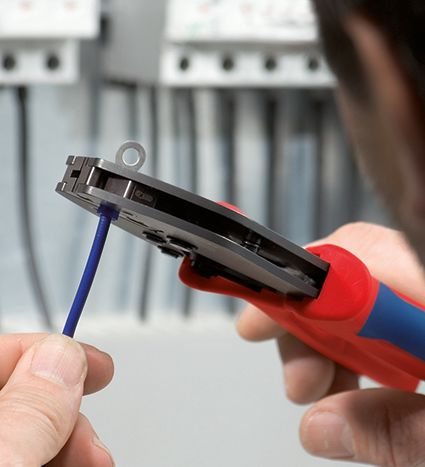 szczypce do zagniatania z magazynkiem i 5 matryc.multicrimp - kn 97 33 02 na Arena.pl