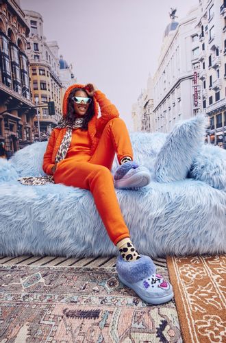 Damskie Ocieplane Buty Chodaki Crocs Furever Crush 208446 Clog 41-42 na Arena.pl