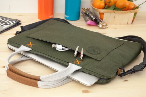 Golla Torba na laptopa macbook HANDLE SLEEVE 15 na Arena.pl